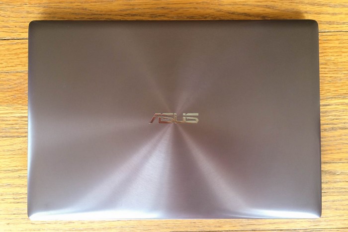 Asus Zenbook - Beauty Not Built for Travel